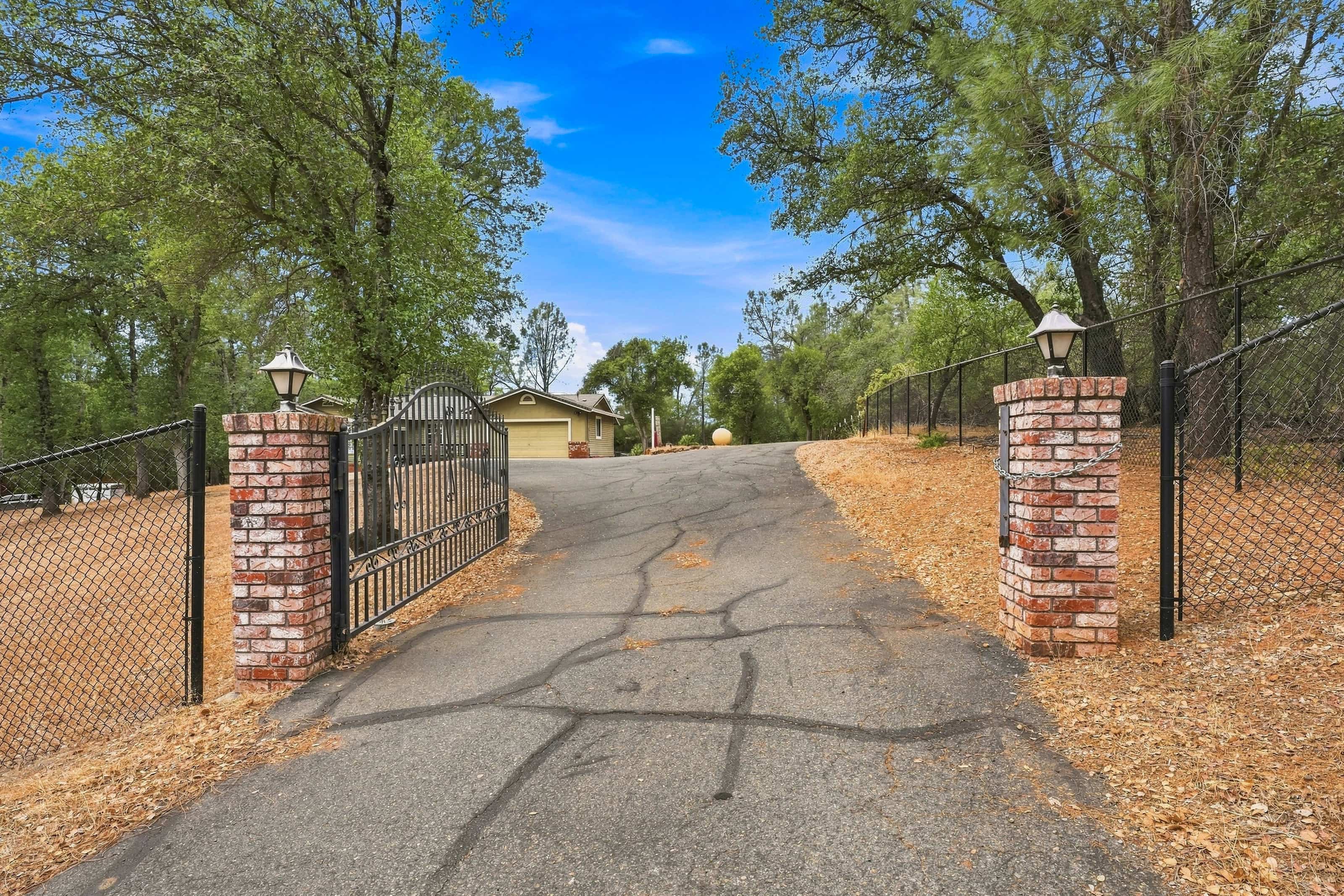 13272 Opal Way