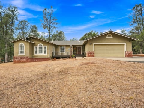 Photograph 4 of 13272 Opal Way